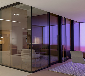 Glass moveable office interior